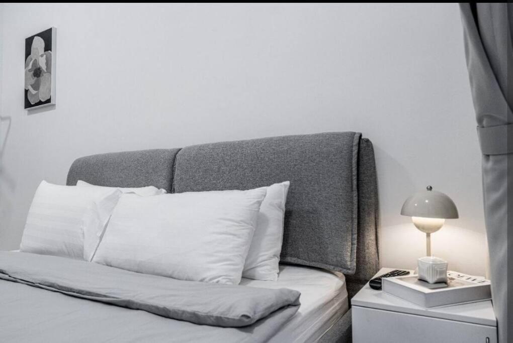 Trion Kl -2br, 2-5pax, Near Klcc, Kl Tower, Ikea, Velocity Apartamento Kuala Lumpur