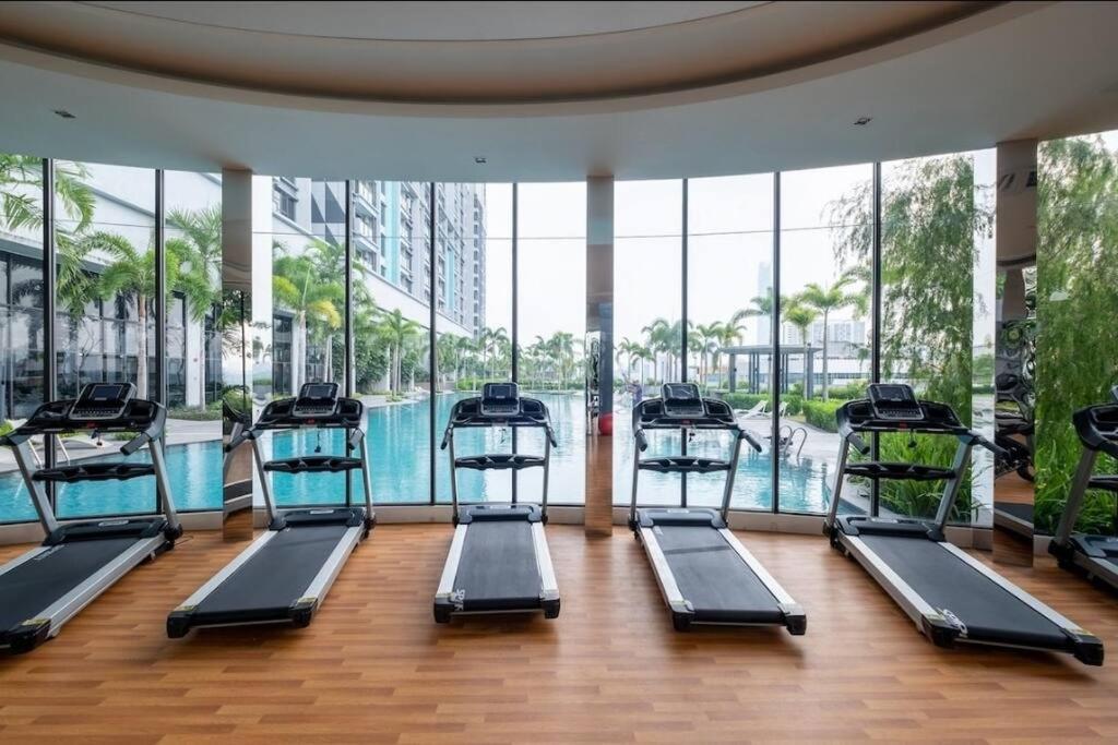 Trion Kl -2br, 2-5pax, Near Klcc, Kl Tower, Ikea, Velocity Kuala Lumpur