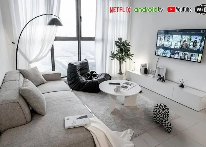 Trion Kl -2Br, 2-5Pax, Near Klcc, Kl Tower, Ikea, Velocity